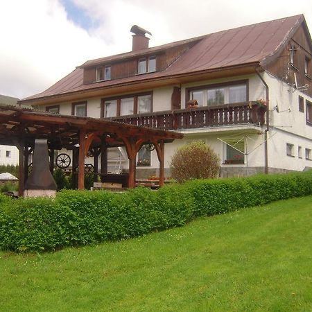 Hotel Pension Daberg Harrachov Esterno foto
